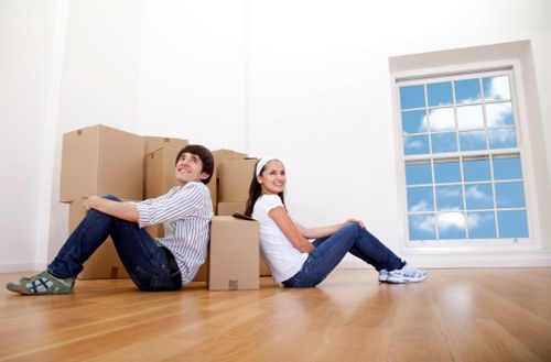 Packing and loading process for a local removal service